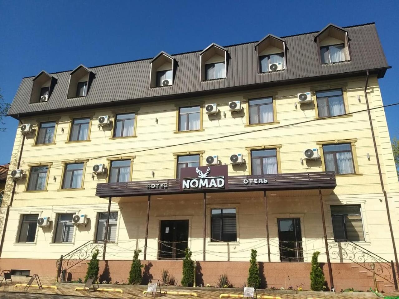 Nomad Hotel Bishkek Halal Bagian luar foto